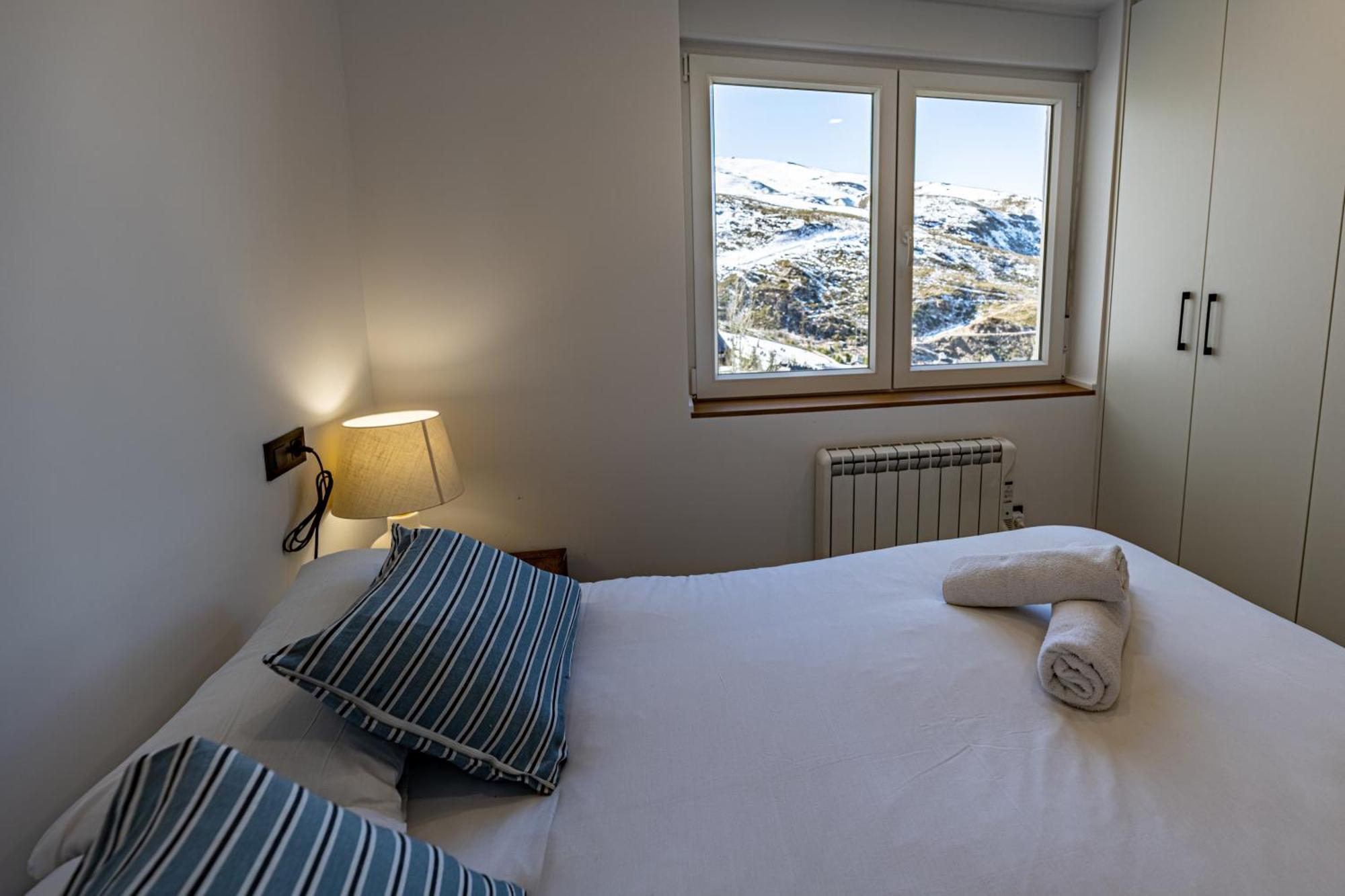 Luxury Refurnished Apartment With Private Parking Close To Ski Slopes Sierra Nevada Exteriör bild